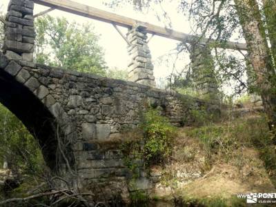 Bosques de Valsaín y Real Sitio de La Granja: Ruta de Senderismo; nacimiento rio manzanares grupos d